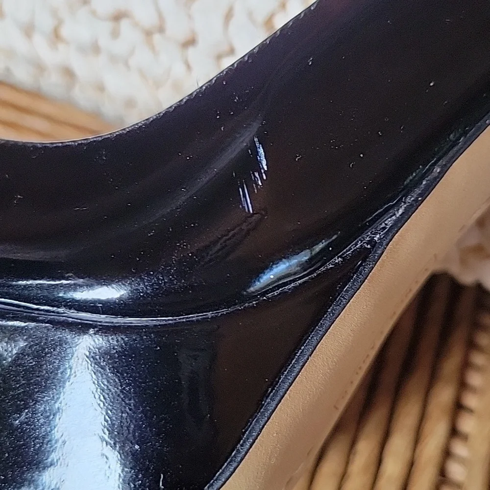 Vince Camuto Lavina black patent leather, platform, stilleto, peep toe heels 9.5